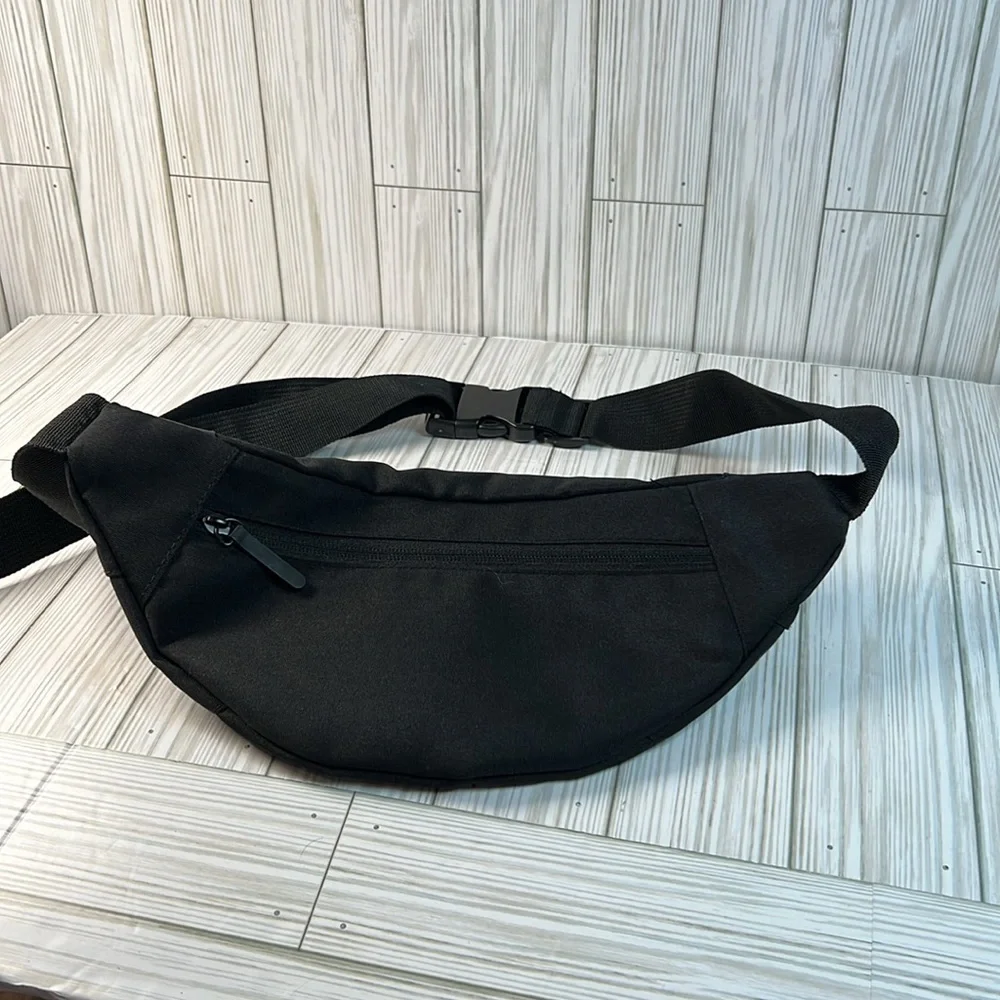 MAXTOP Large Crossbody Fanny Pack with 4-Zipper Pockets Black Waist Pack NWOT‎